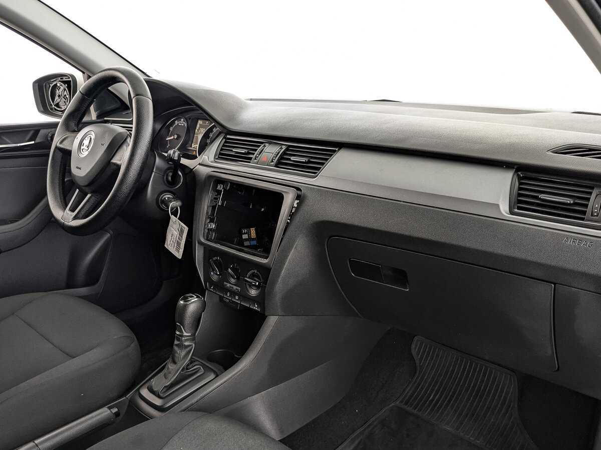 Skoda Rapid 2019 года с пробегом. Фото: #11