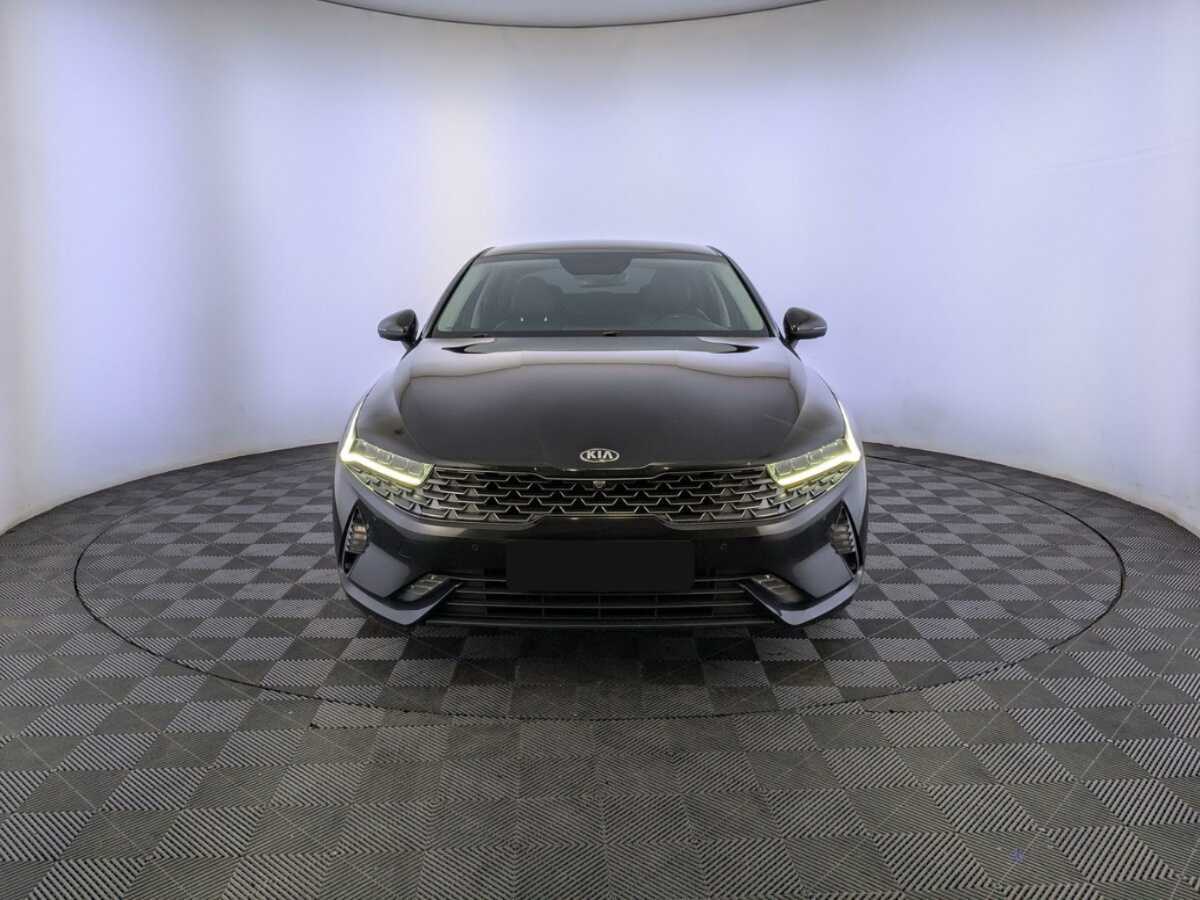 Kia K5 2020 года с пробегом. Фото: #1