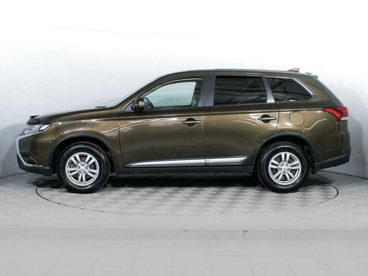 Mitsubishi Outlander 2019 года с пробегом. Фото: #7