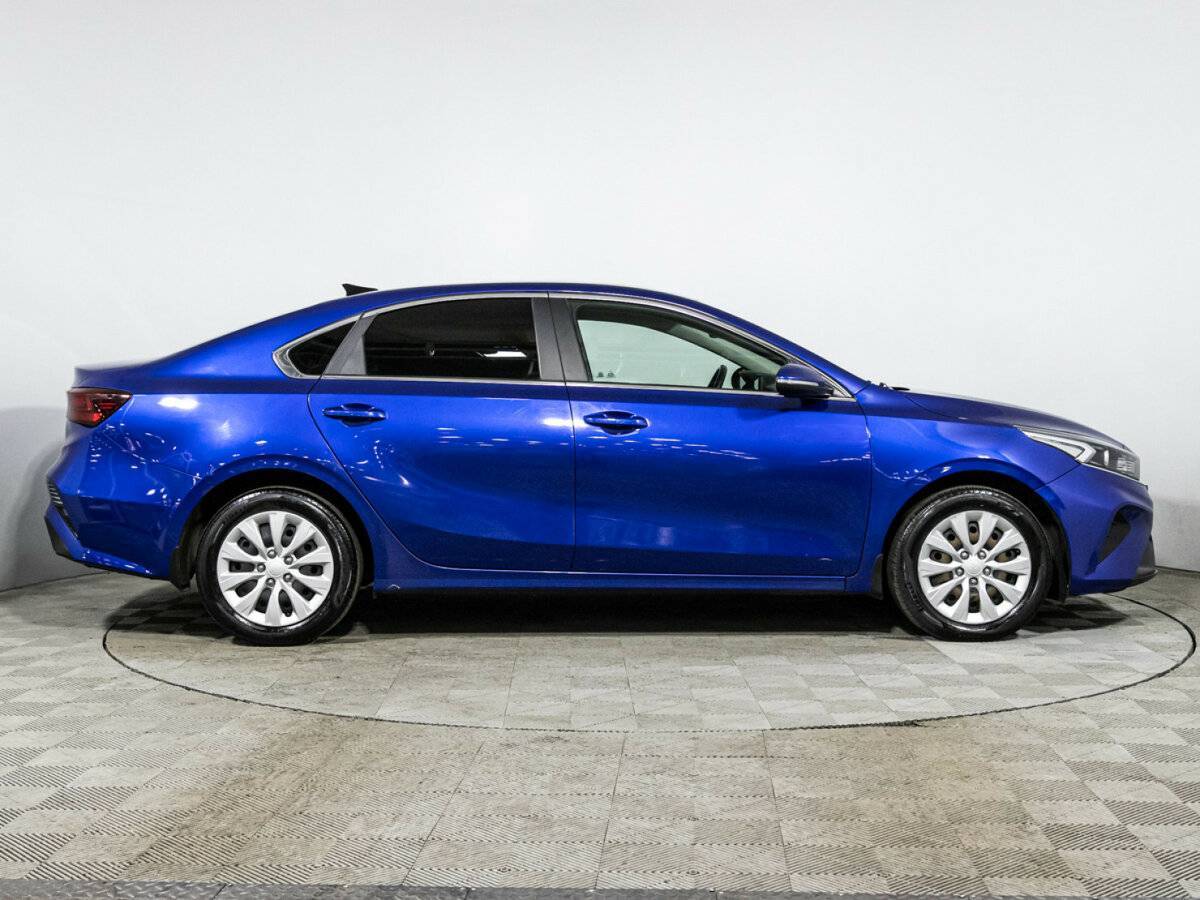 Kia Cerato 2021 года с пробегом. Фото: #3
