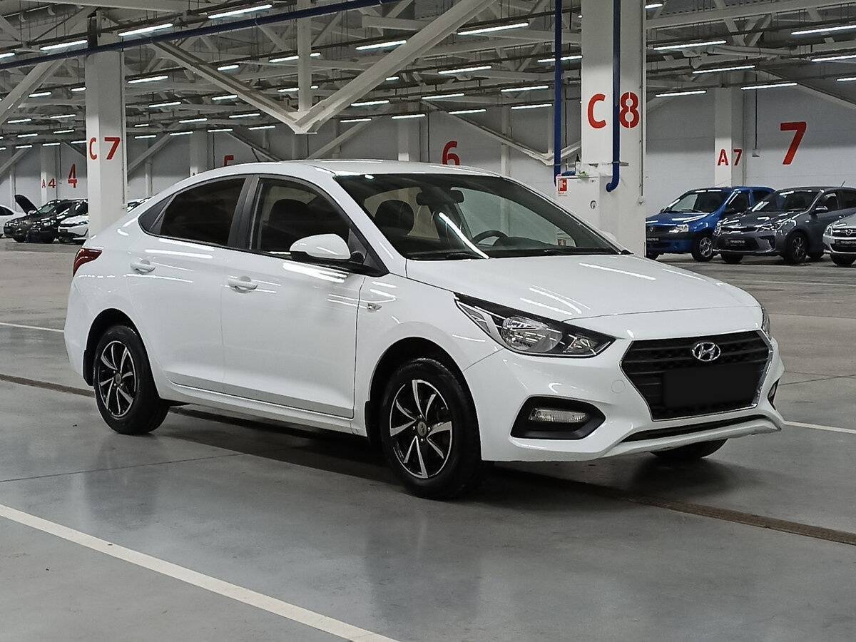 Hyundai Solaris 2017 года с пробегом. Фото: #2