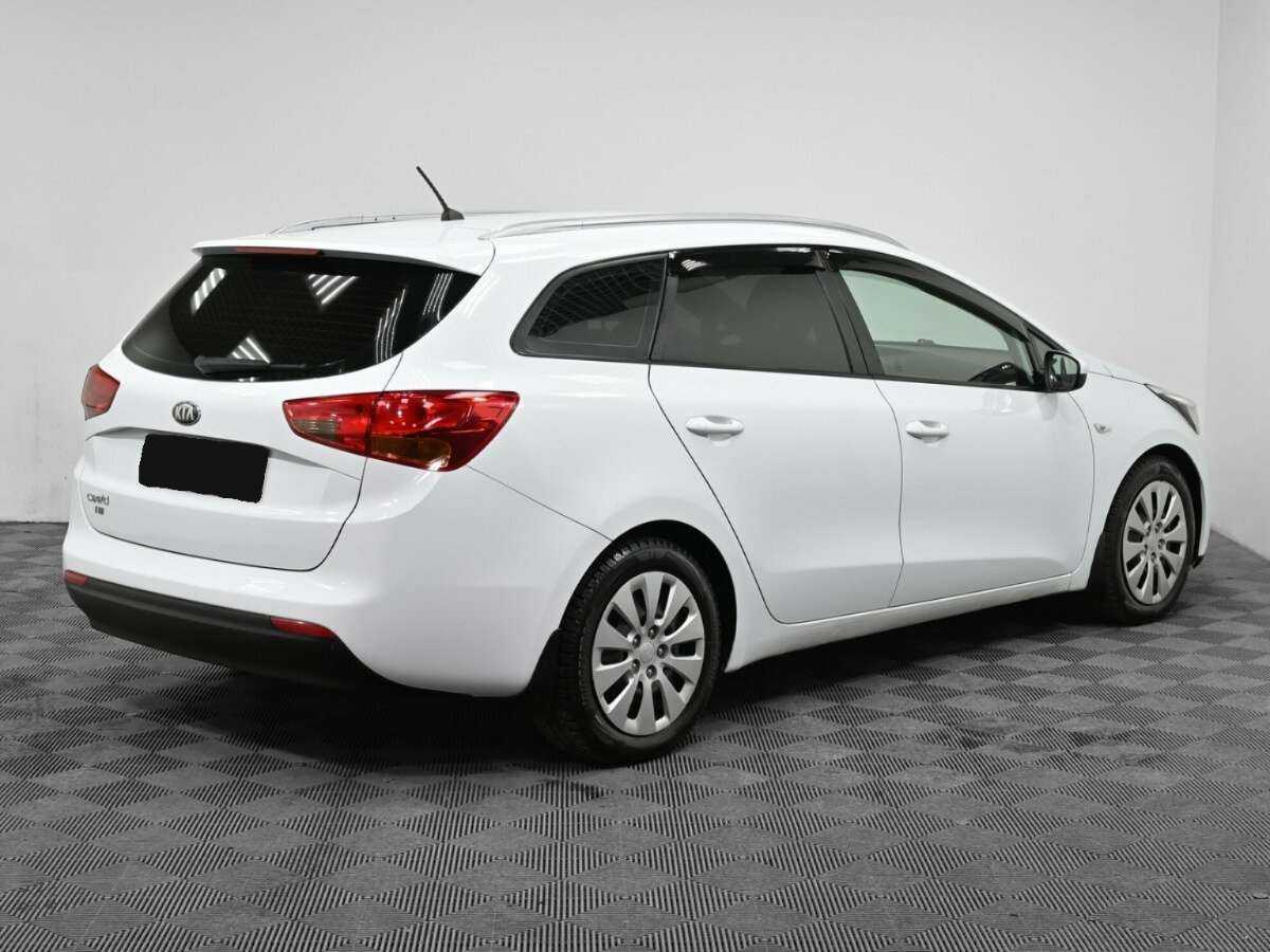 Kia Ceed 2013 года с пробегом. Фото: #1