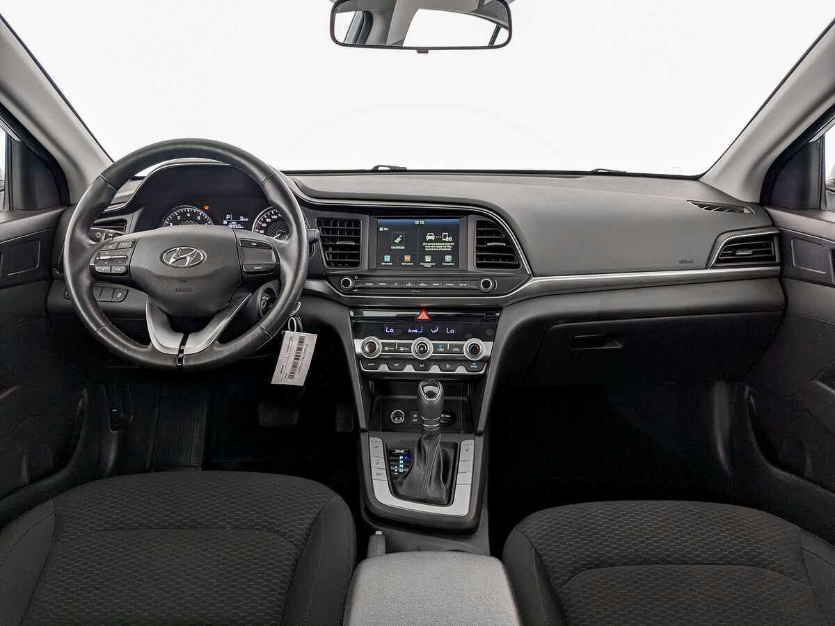 Hyundai Elantra 2020 года с пробегом. Фото: #11