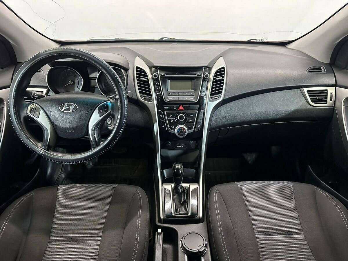 Hyundai i30 2012 года с пробегом. Фото: #8