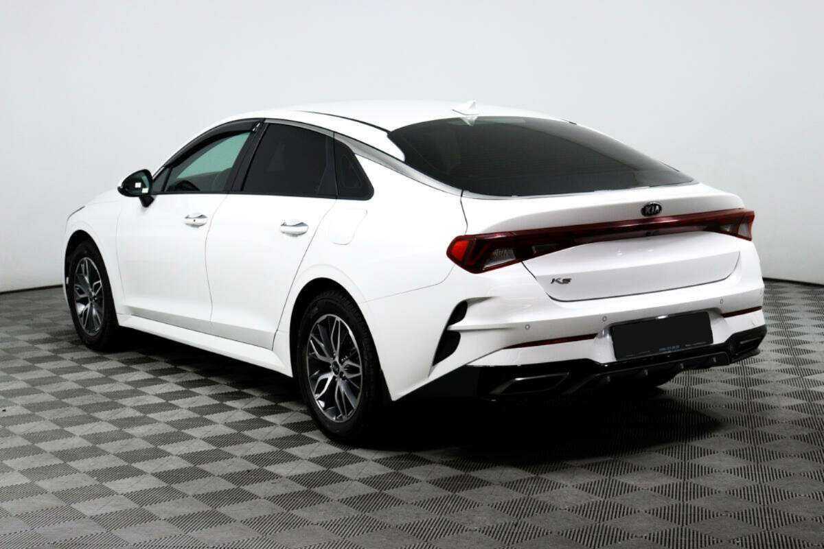 Kia K5 2021 года с пробегом. Фото: #6