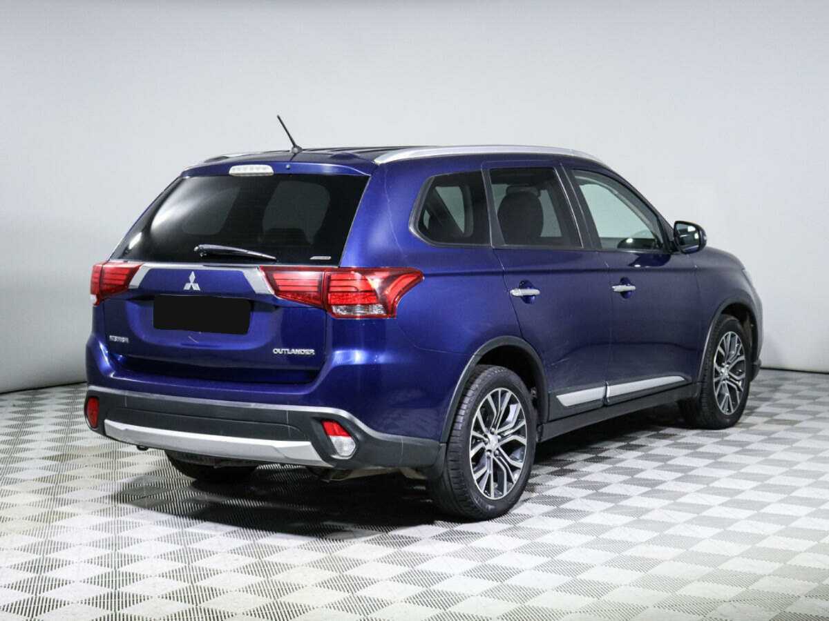 Mitsubishi Outlander 2015 года с пробегом. Фото: #3