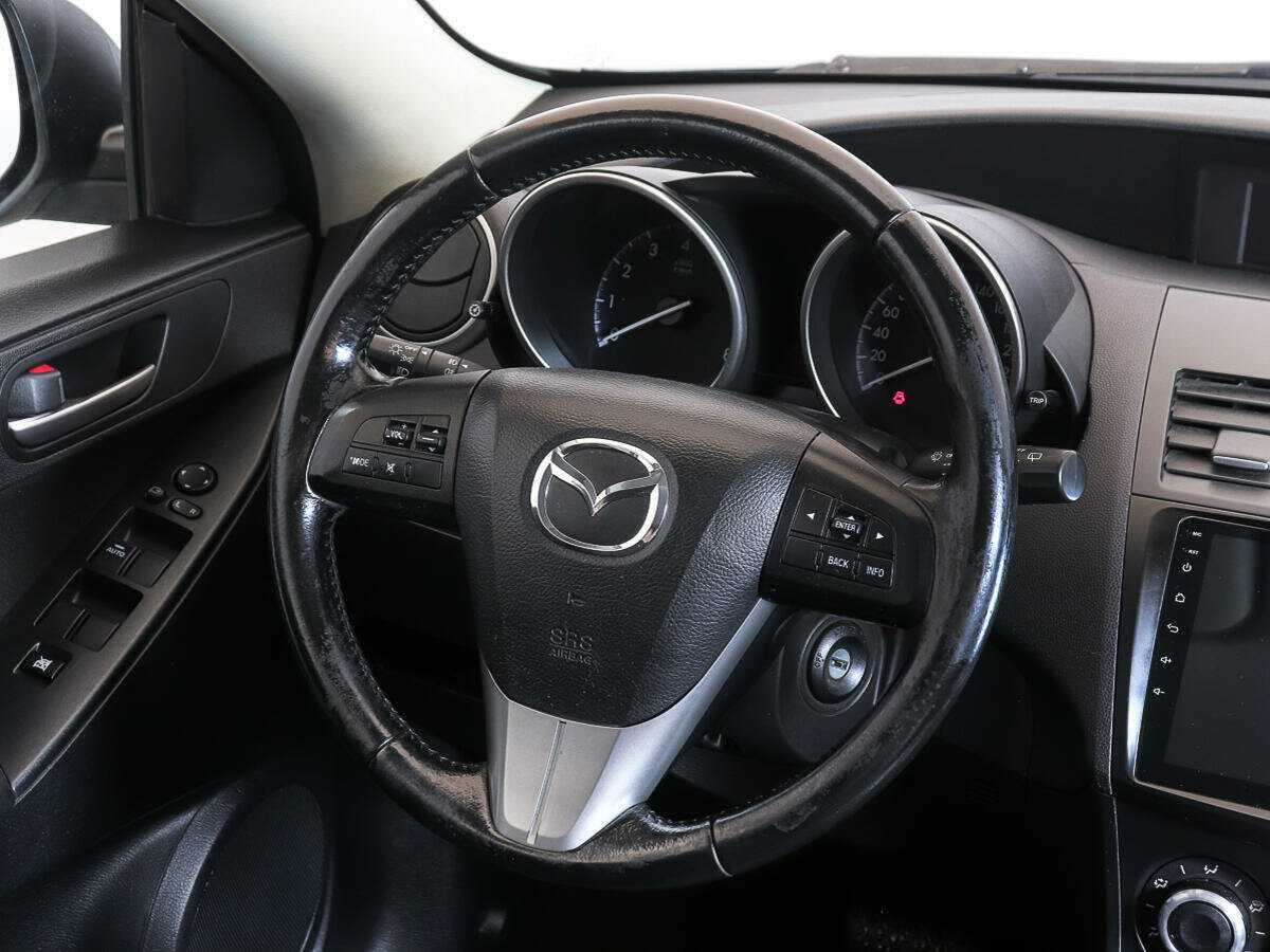 Mazda 3 2012 года с пробегом. Фото: #12