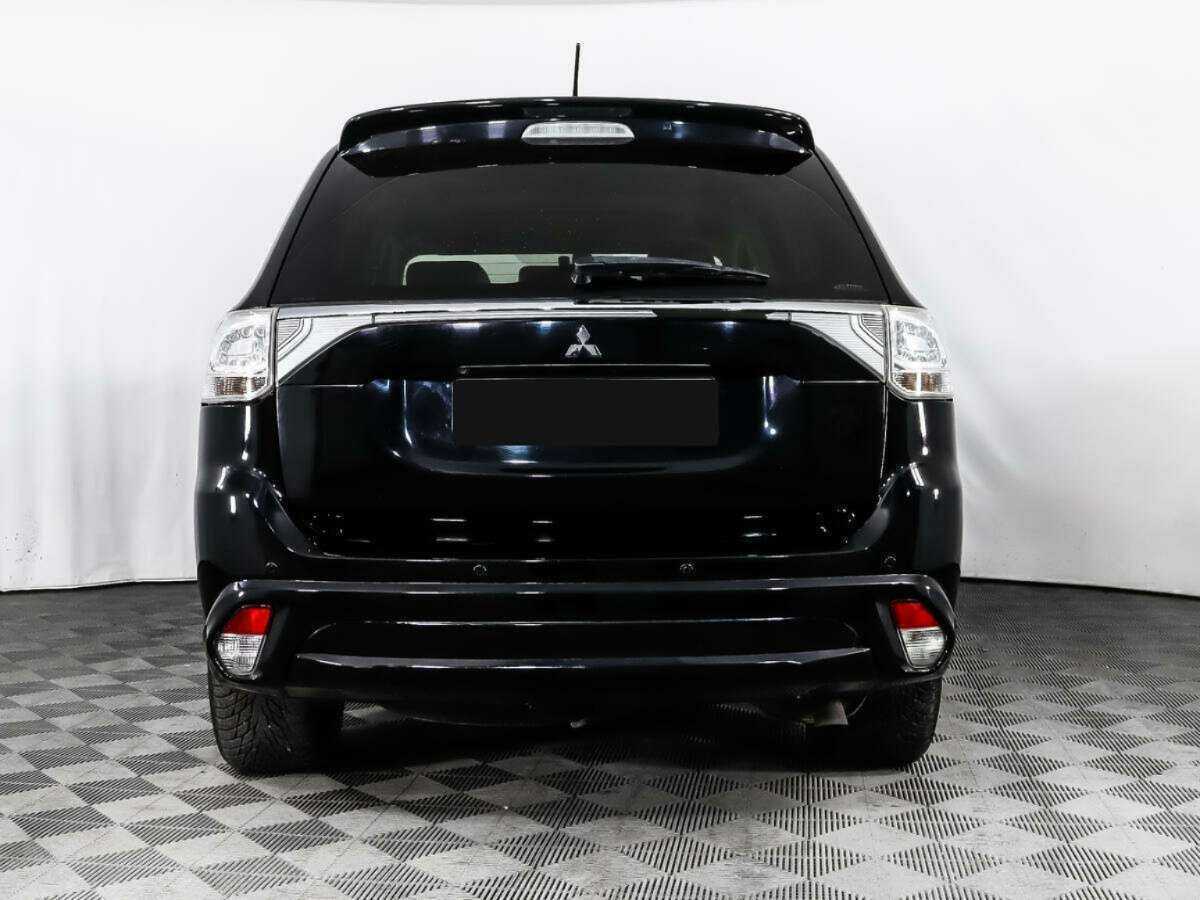 Mitsubishi Outlander 2014 года с пробегом. Фото: #6