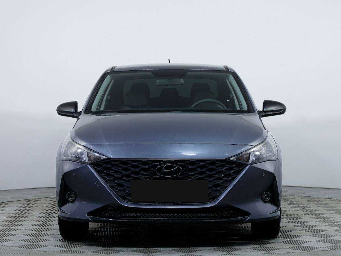 Hyundai Solaris 2020 года с пробегом. Посмотреть фото
