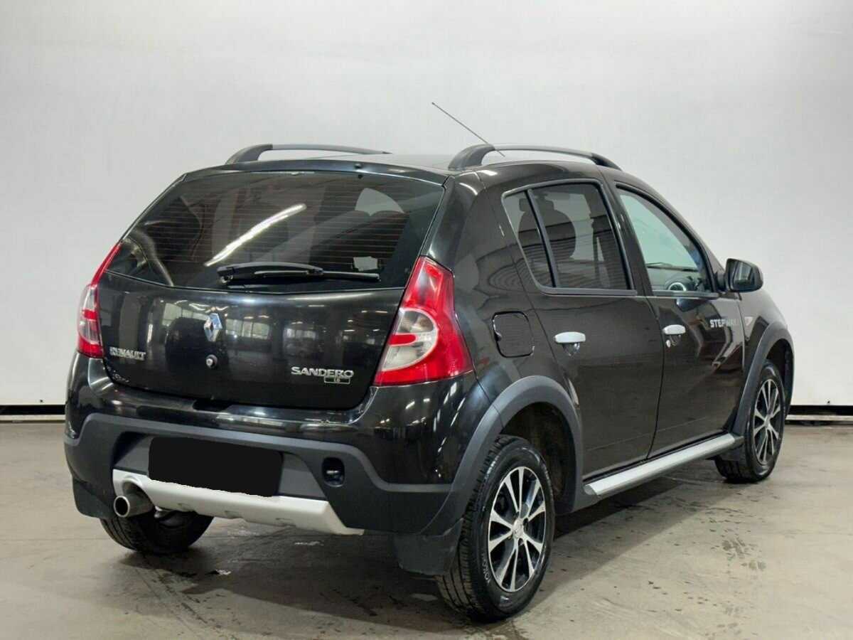 Renault Sandero 2012 года с пробегом. Фото: #4