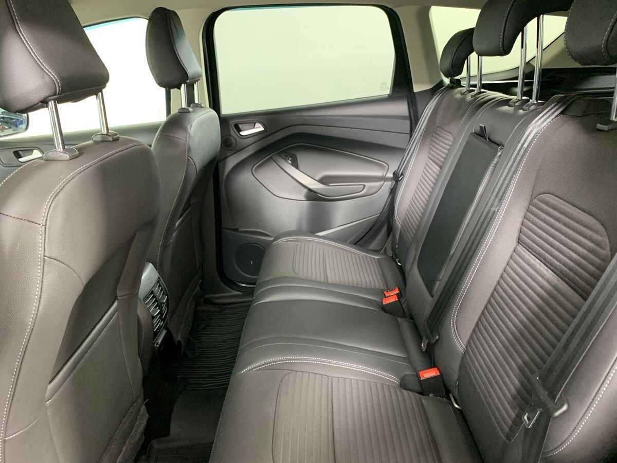 Ford Kuga 2017 года с пробегом. Фото: #18