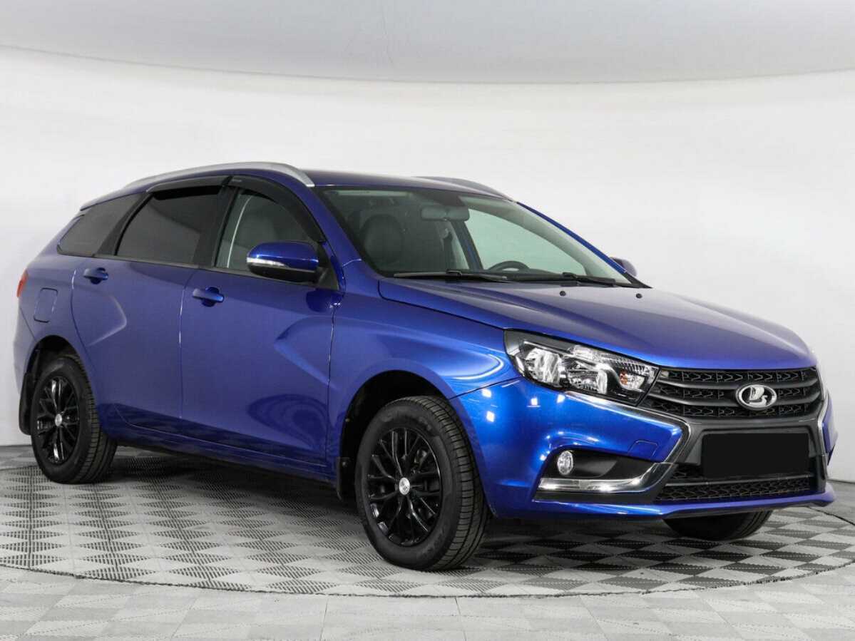 Lada (ВАЗ) Vesta 2021 года с пробегом. Фото: #2