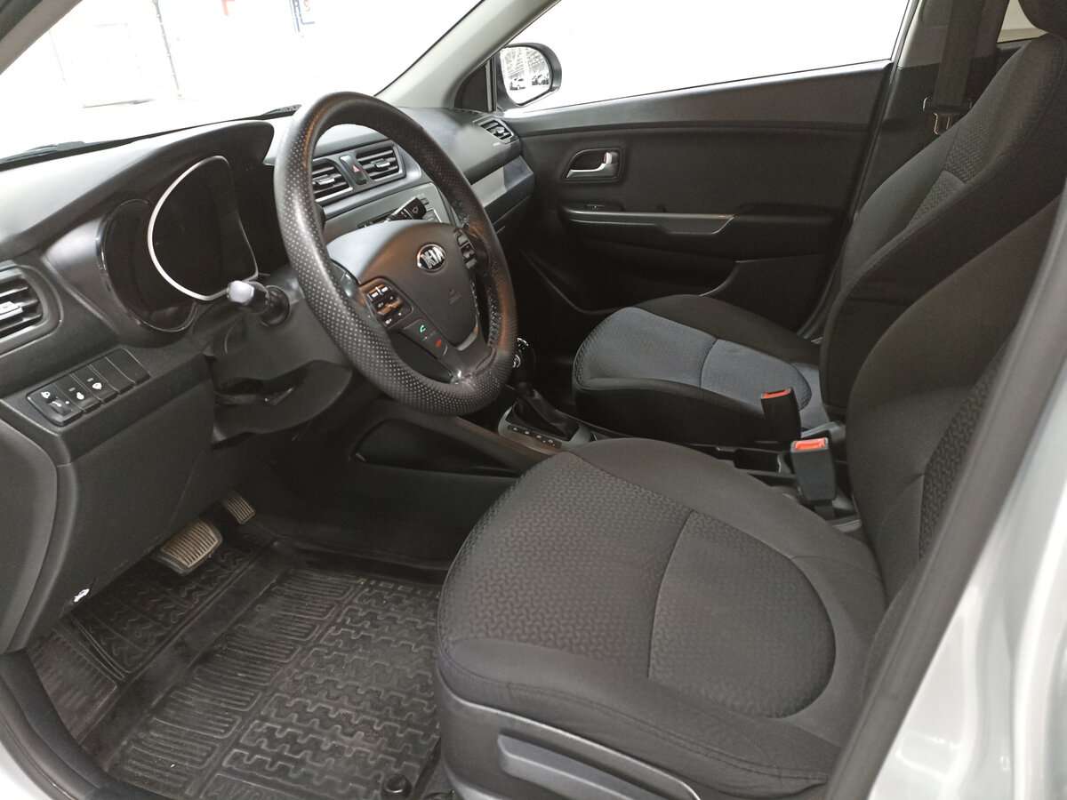 Kia Rio 2015 года с пробегом. Фото: #15