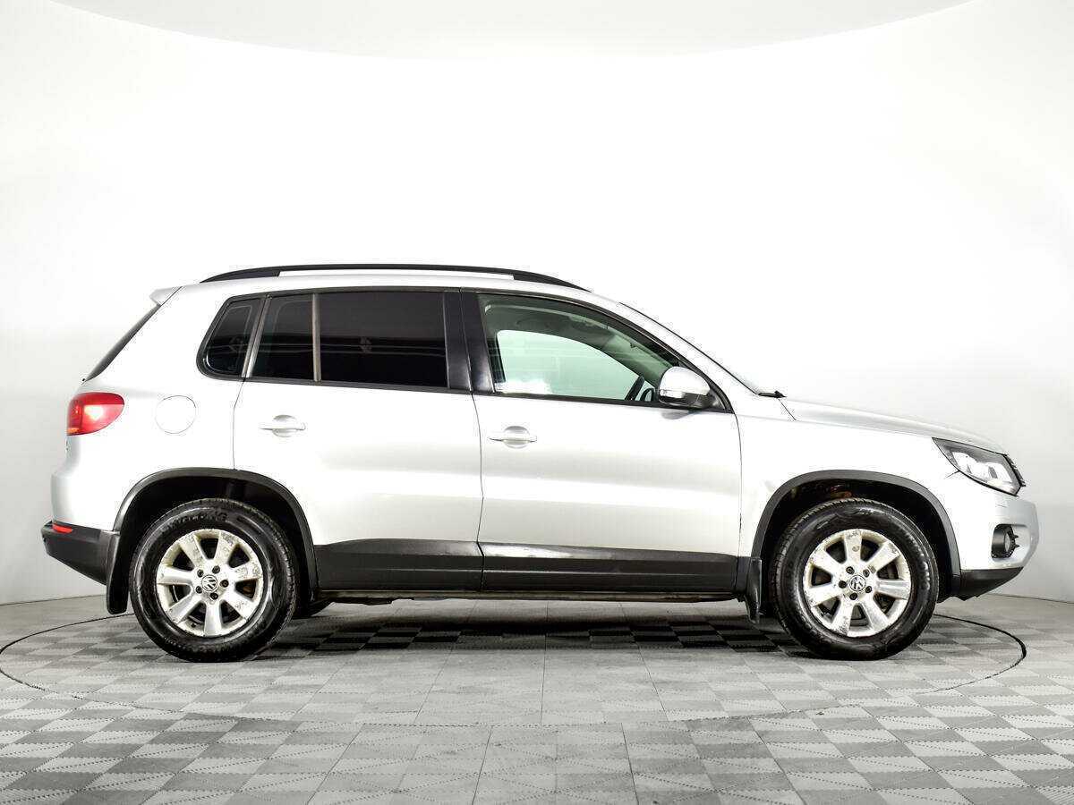 Volkswagen Tiguan 2012 года с пробегом. Фото: #3