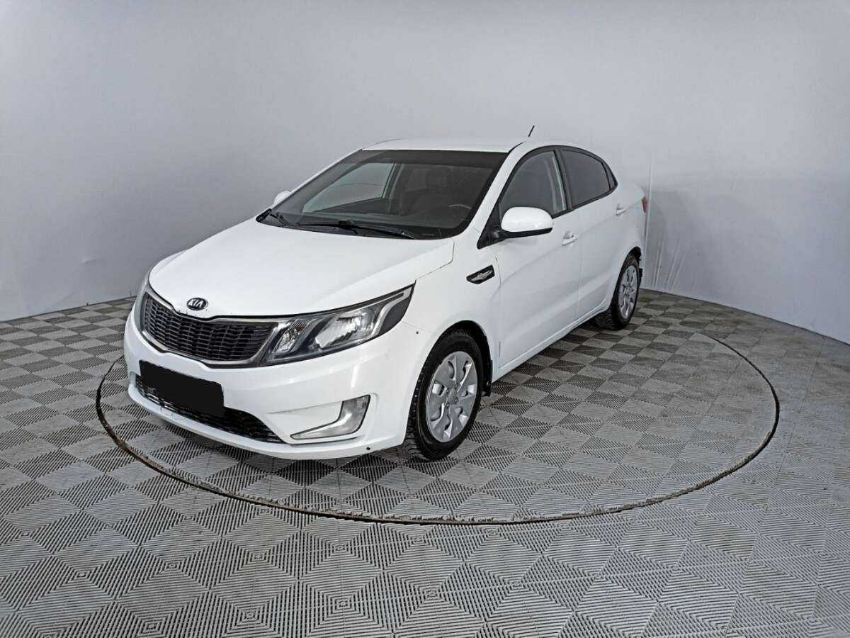 Kia Rio 2014 года с пробегом. Посмотреть фото