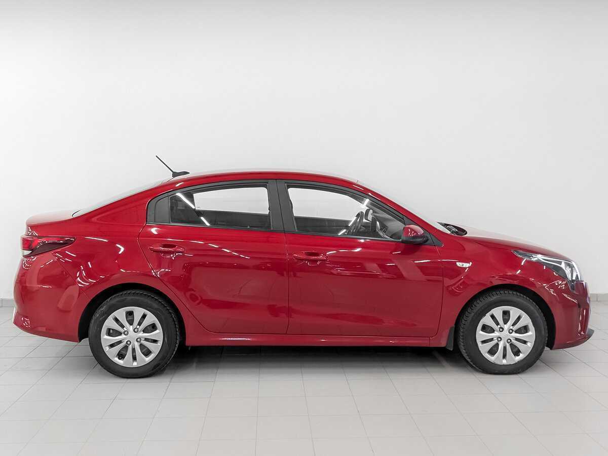 Kia Rio 2021 года с пробегом. Фото: #3