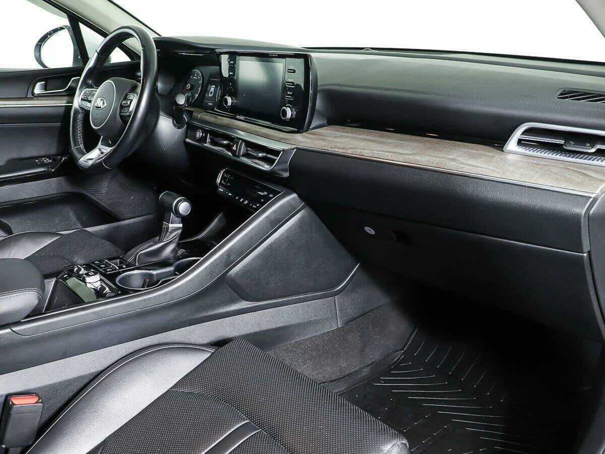 Kia K5 2020 года с пробегом. Фото: #7