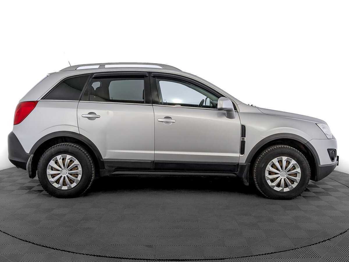 Opel Antara 2012 года с пробегом. Фото: #3