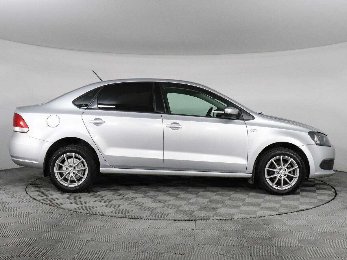 Volkswagen Polo 2015 года с пробегом. Фото: #3