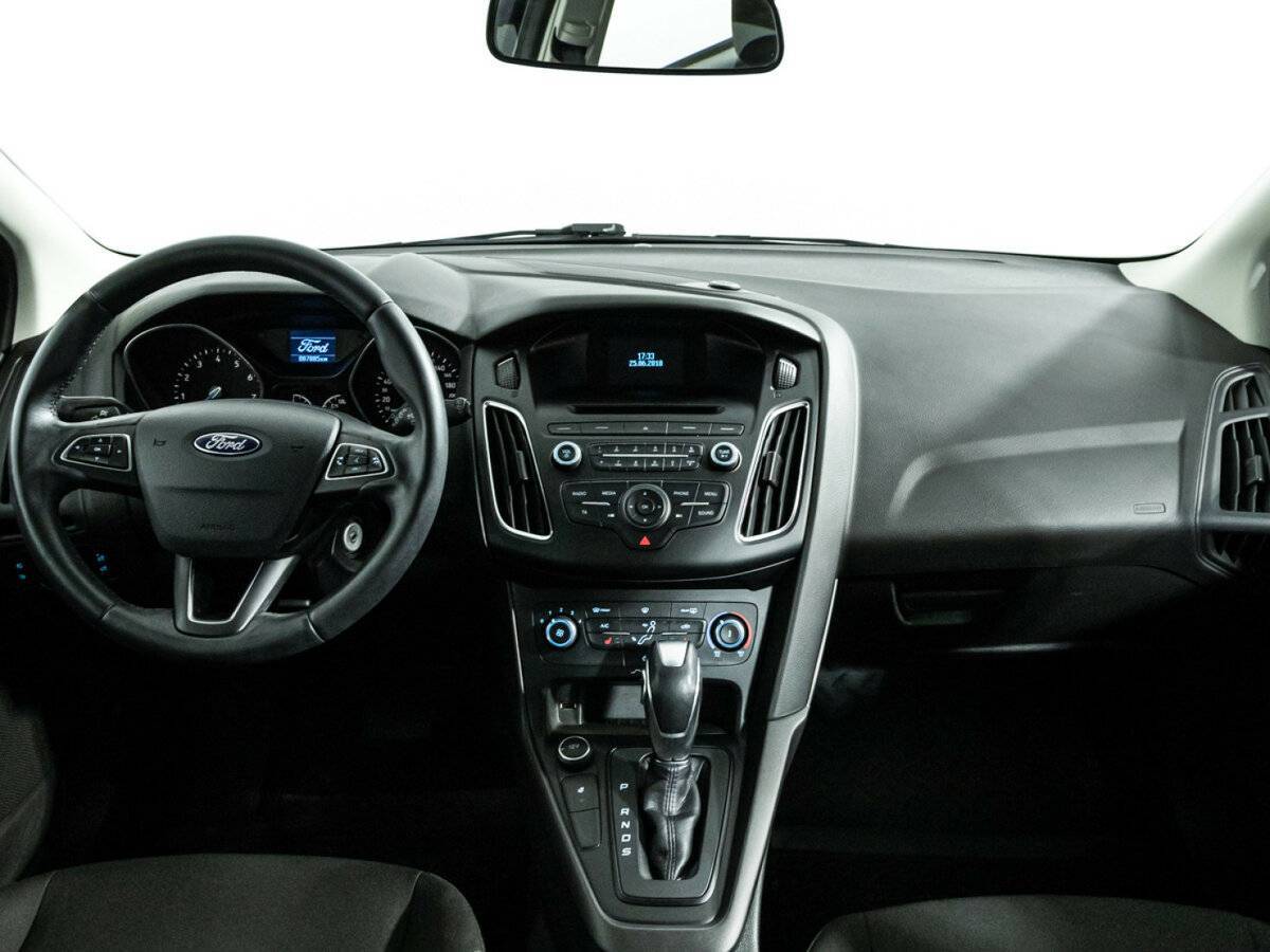 Ford Focus 2018 года с пробегом. Фото: #12