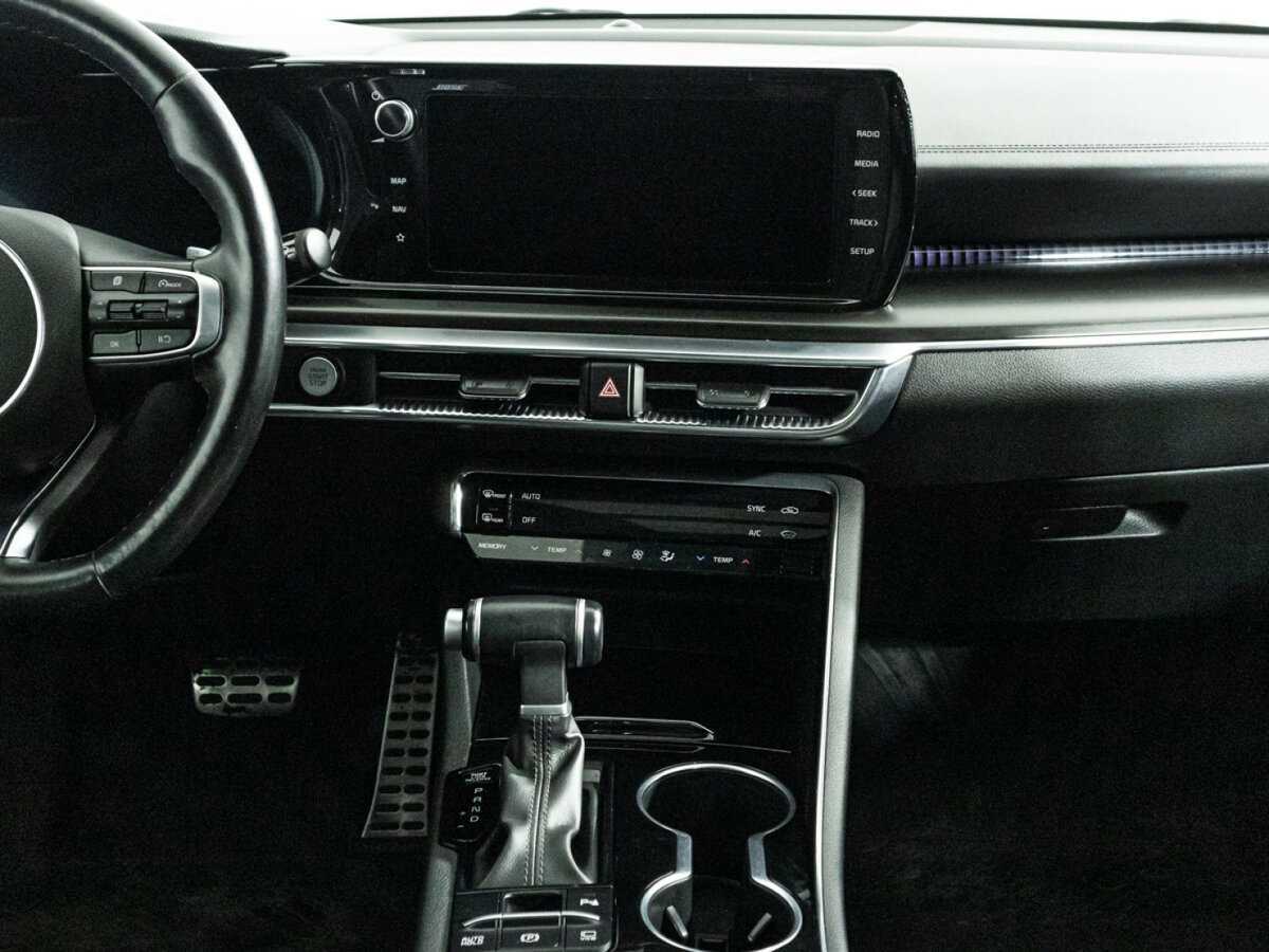 Kia K5 2020 года с пробегом. Фото: #13