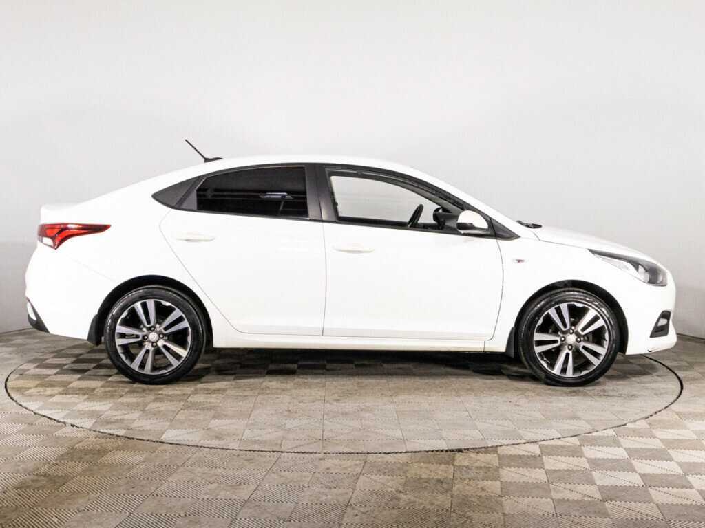 Hyundai Solaris 2017 года с пробегом. Фото: #3