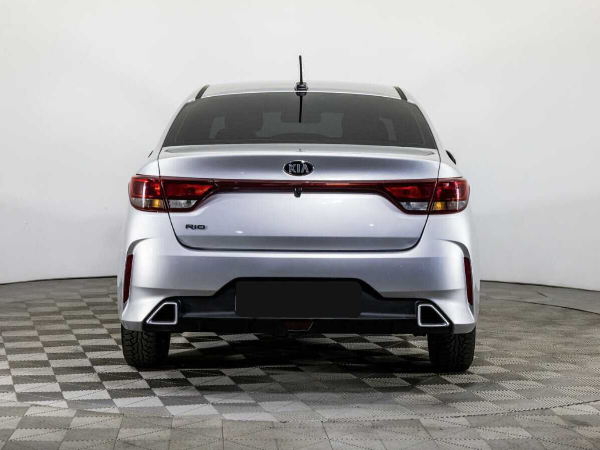 Kia Rio 2021 года с пробегом. Фото: #5