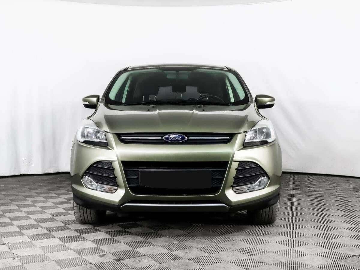 Ford Kuga 2014 года с пробегом. Фото: #1