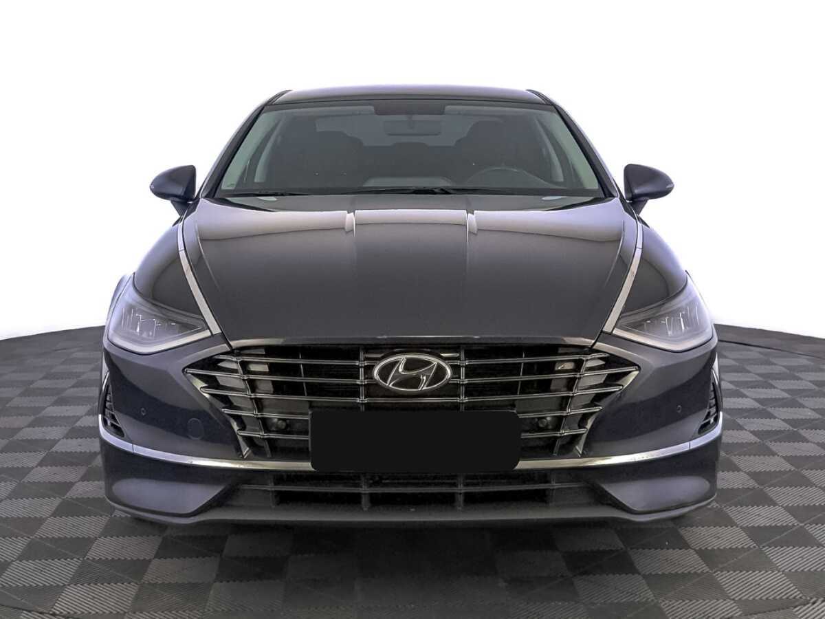 Hyundai Sonata 2021 года с пробегом. Фото: #1