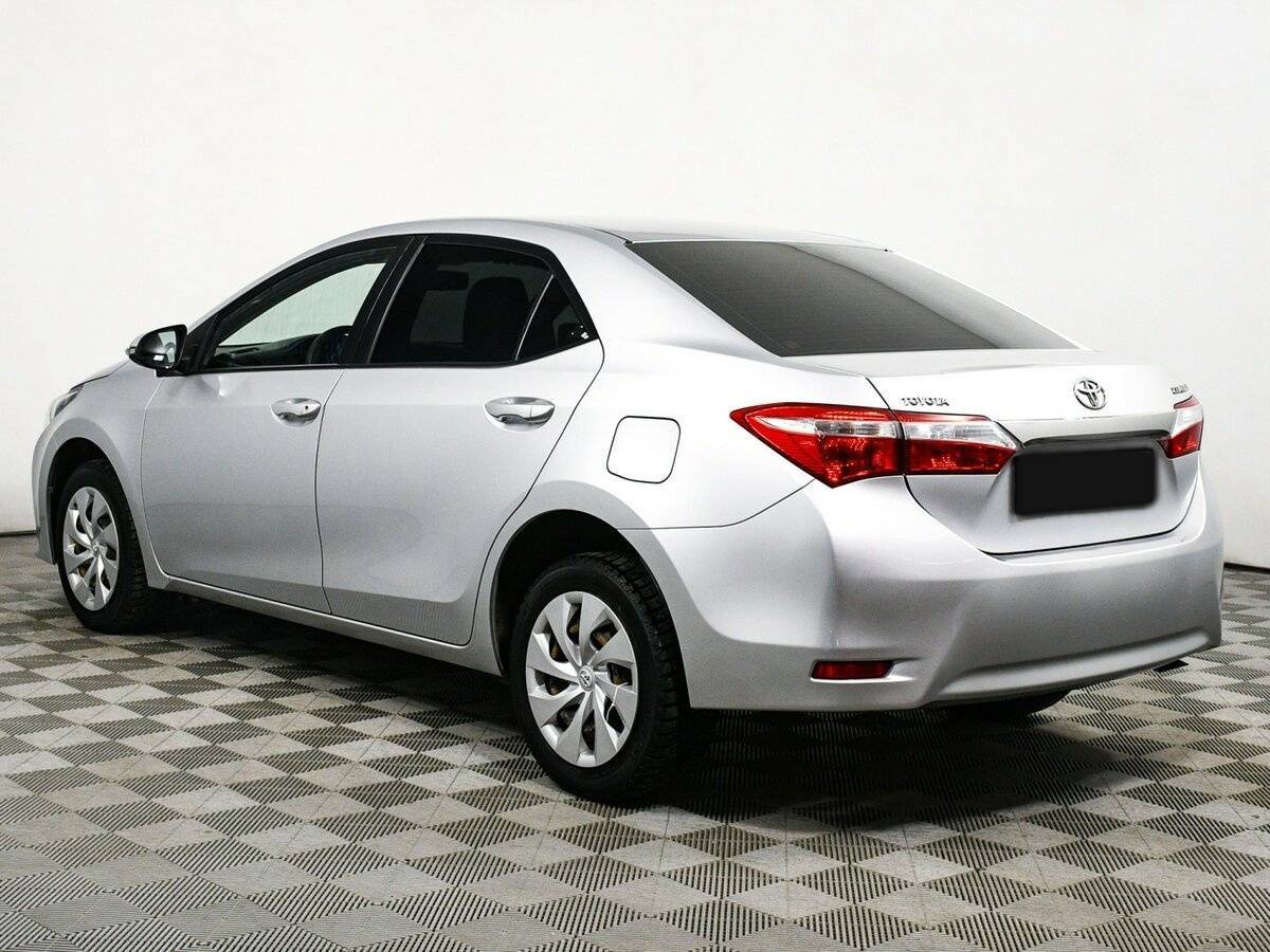 Toyota Corolla 2015 года с пробегом. Фото: #6