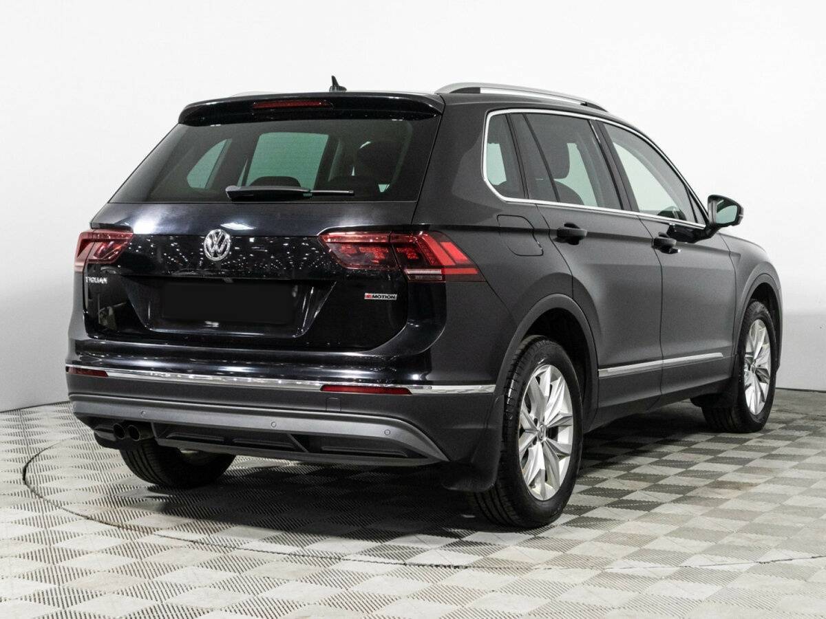 Volkswagen Tiguan 2018 года с пробегом. Фото: #4