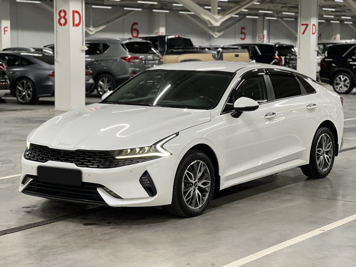 Kia K5 2022 года с пробегом. Посмотреть фото