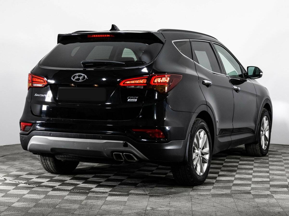 Hyundai Santa Fe 2018 года с пробегом. Фото: #3