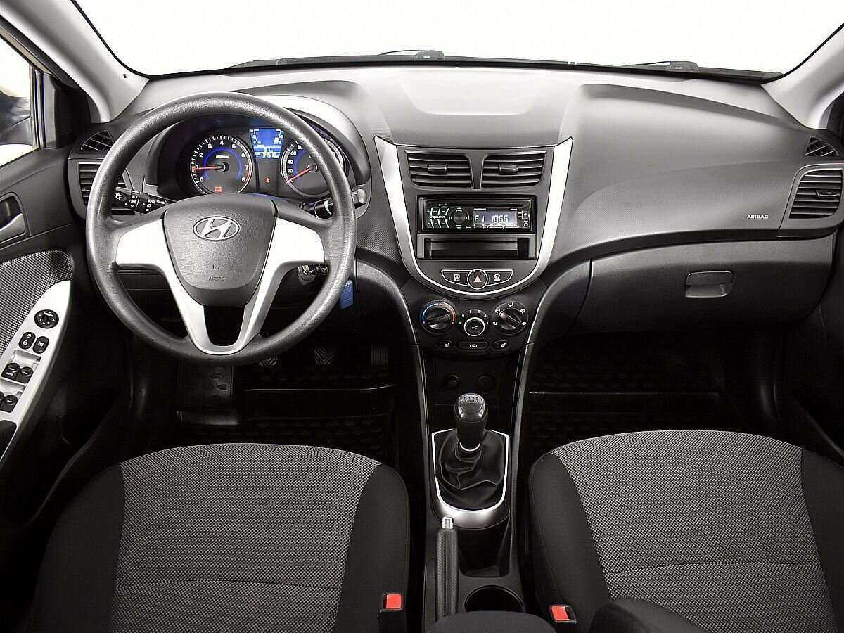 Hyundai Solaris 2014 года с пробегом. Фото: #9