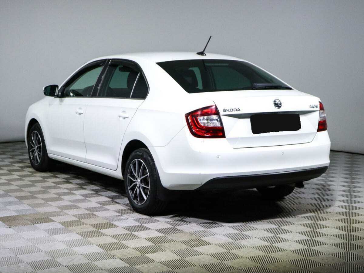 Skoda Rapid 2019 года с пробегом. Фото: #6