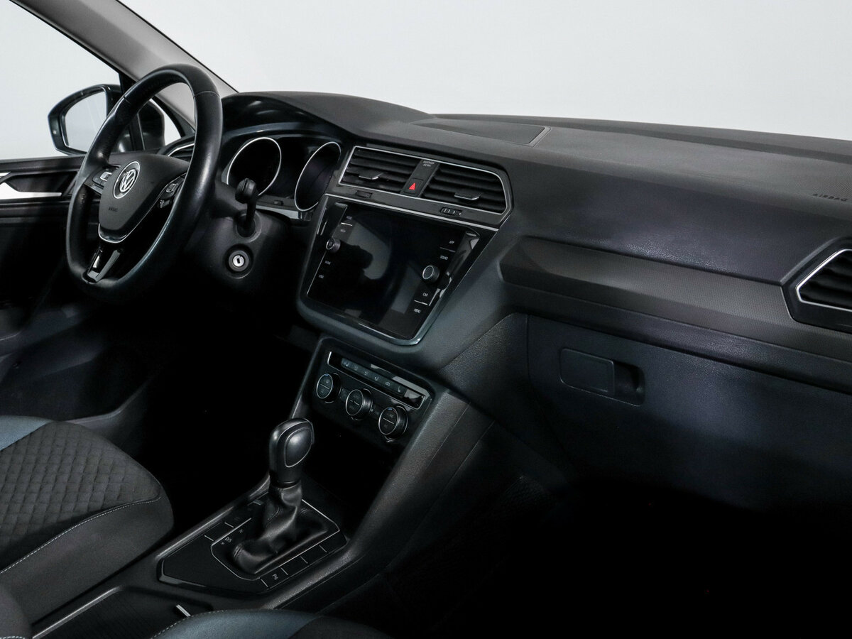 Volkswagen Tiguan 2020 года с пробегом. Фото: #6