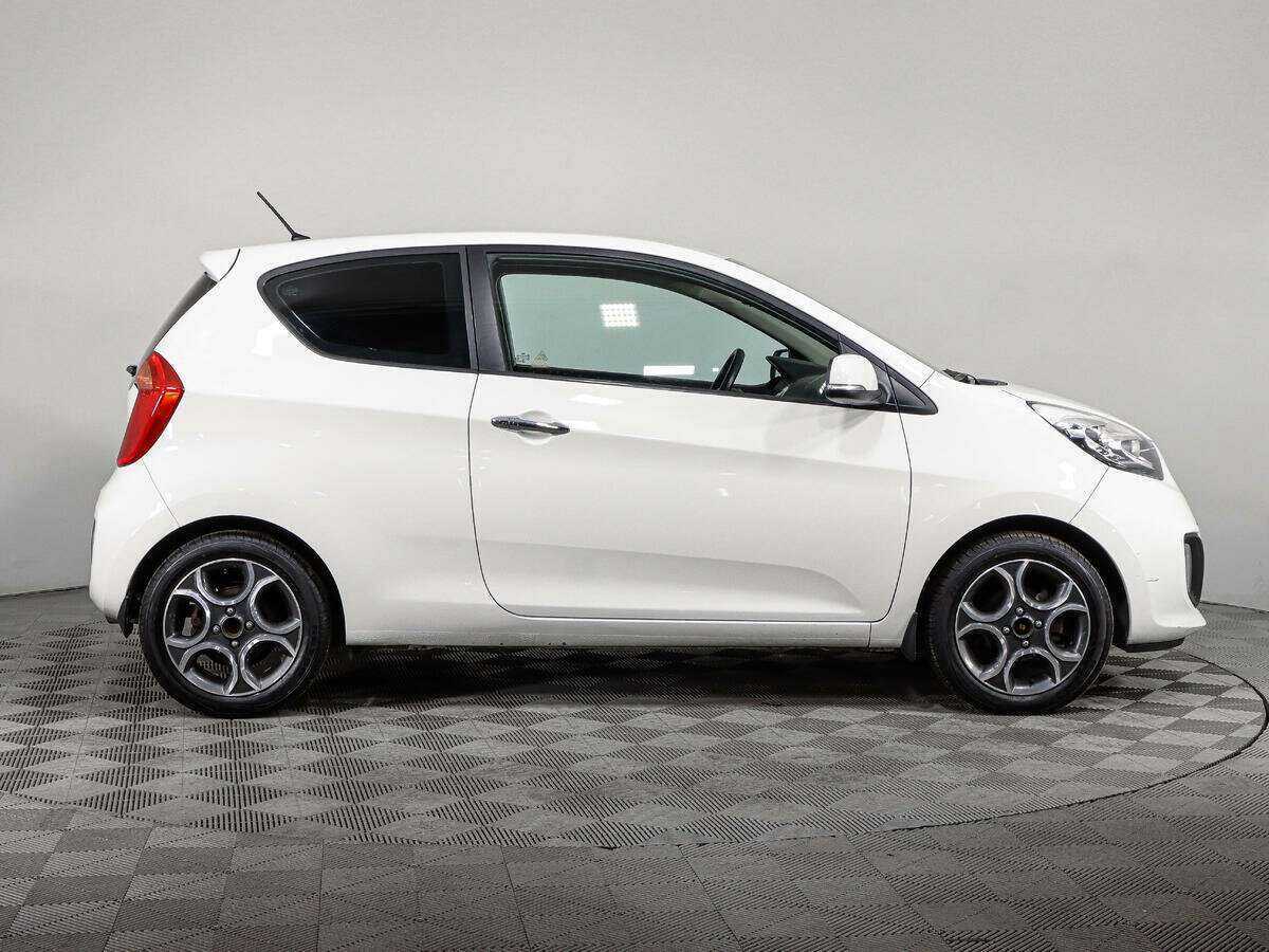 Kia Picanto 2013 года с пробегом. Фото: #3