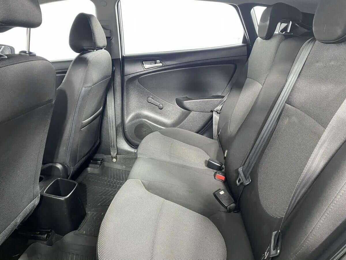 Hyundai Solaris 2014 года с пробегом. Фото: #8