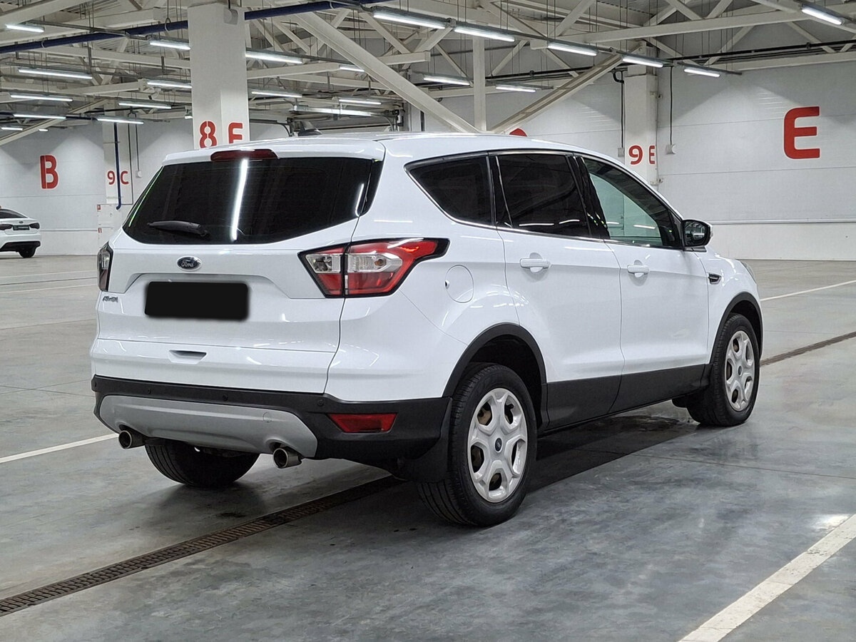 Ford Kuga 2018 года с пробегом. Фото: #4