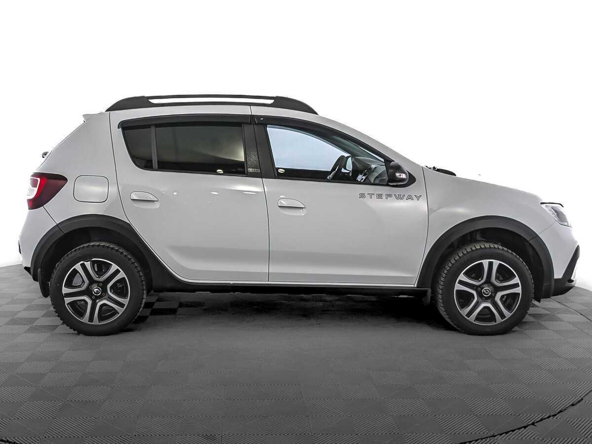 Renault Sandero 2018 года с пробегом. Фото: #3
