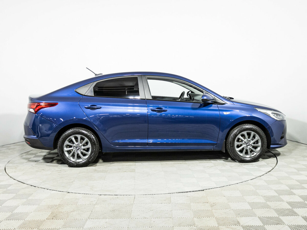 Hyundai Solaris 2021 года с пробегом. Фото: #3