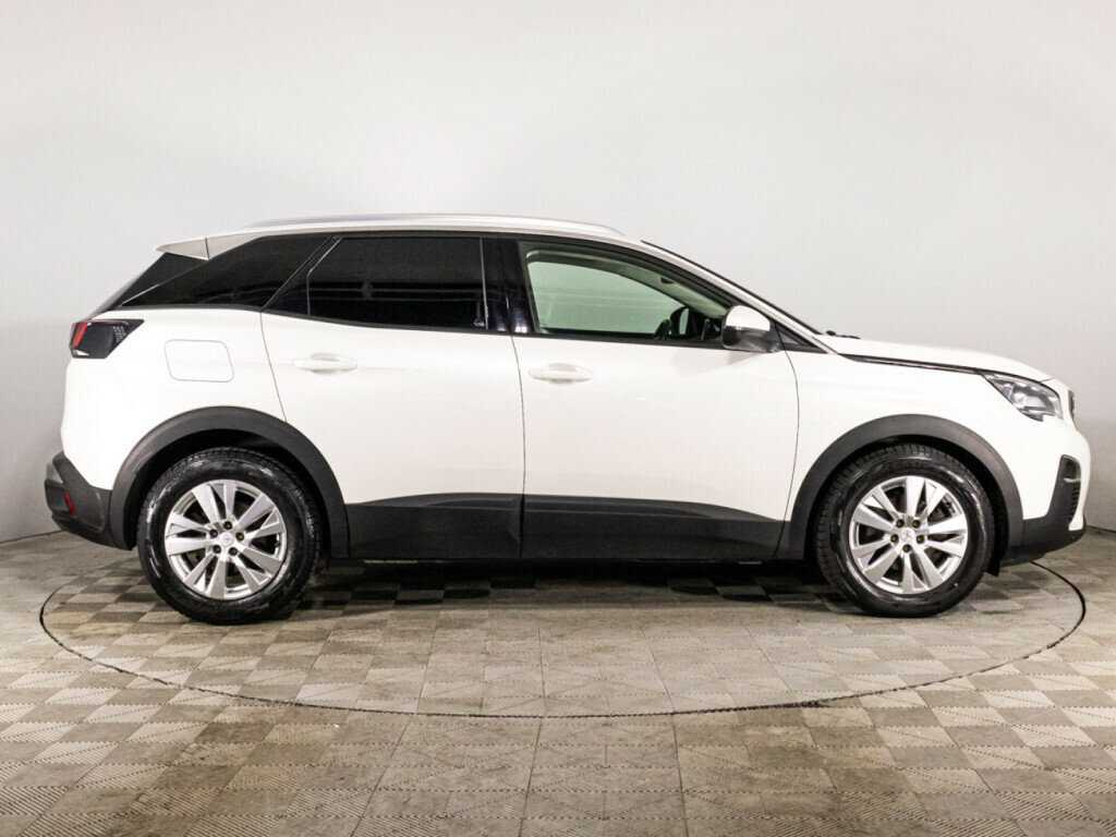 Peugeot 3008 2017 года с пробегом. Фото: #3
