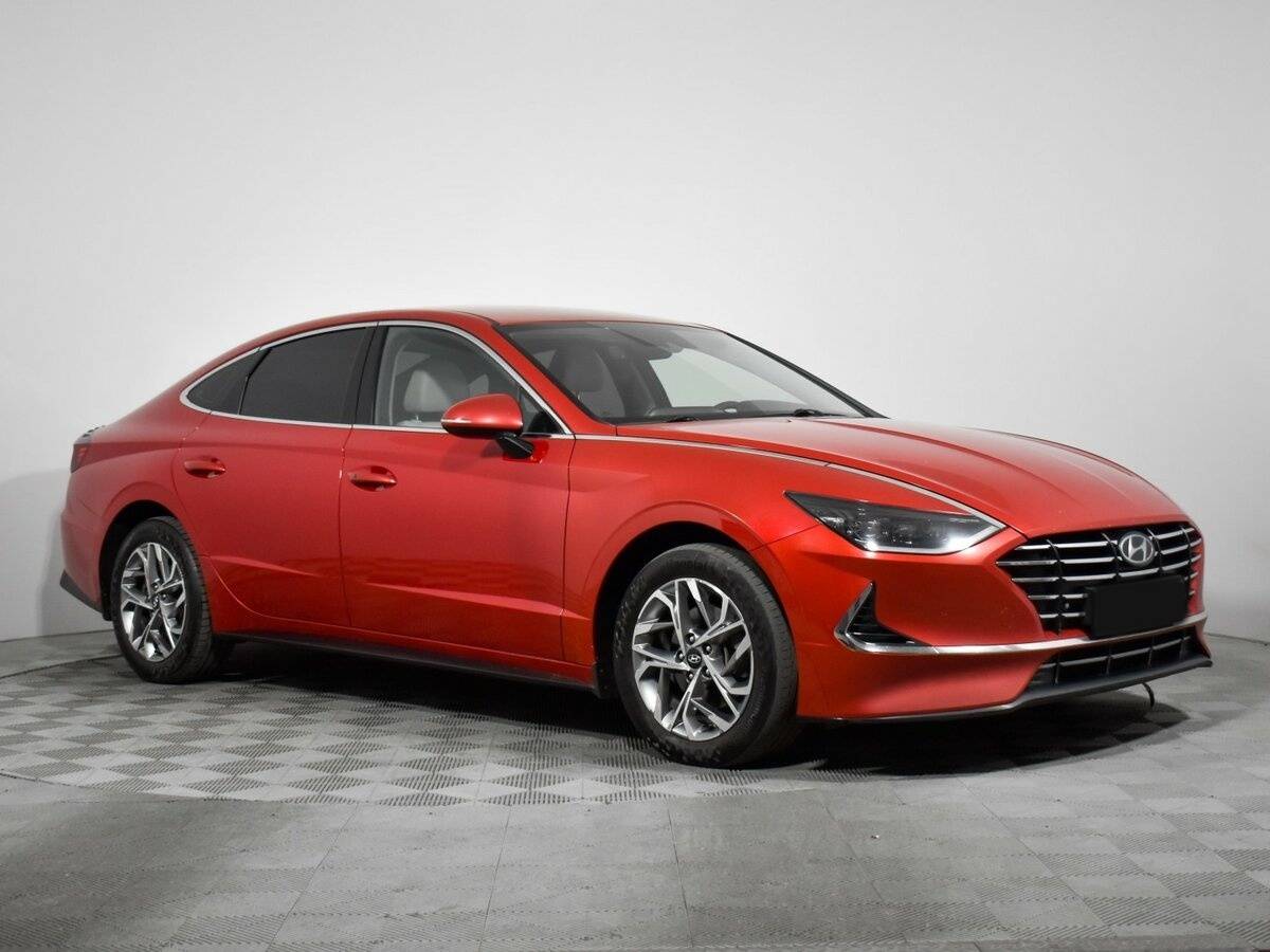 Hyundai Sonata 2020 года с пробегом. Фото: #2