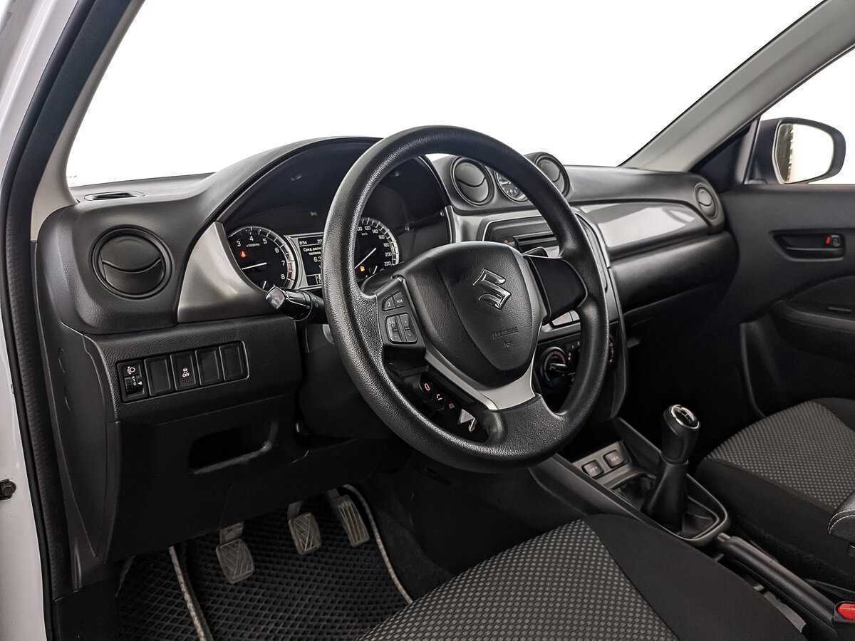 Suzuki Vitara 2019 года с пробегом. Фото: #14