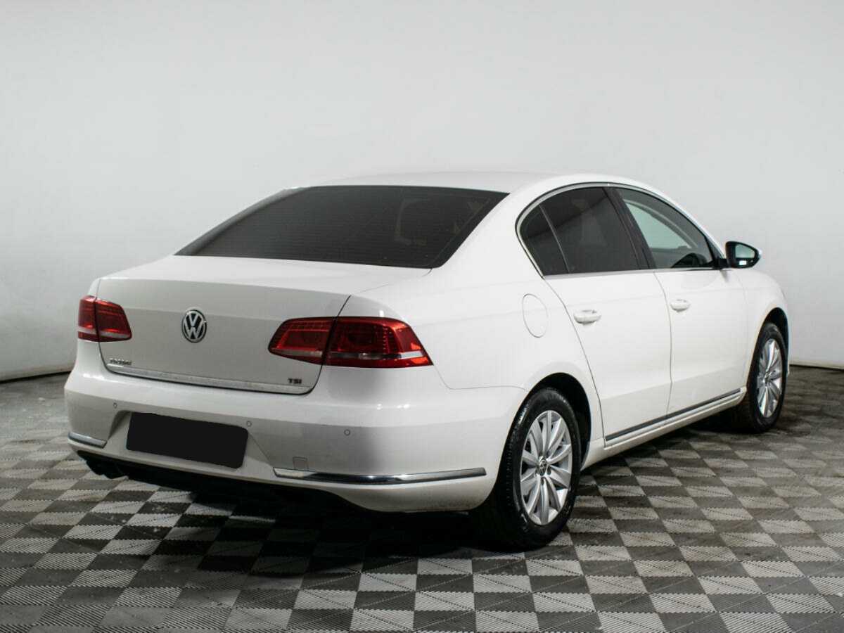 Volkswagen Passat 2014 года с пробегом. Фото: #3