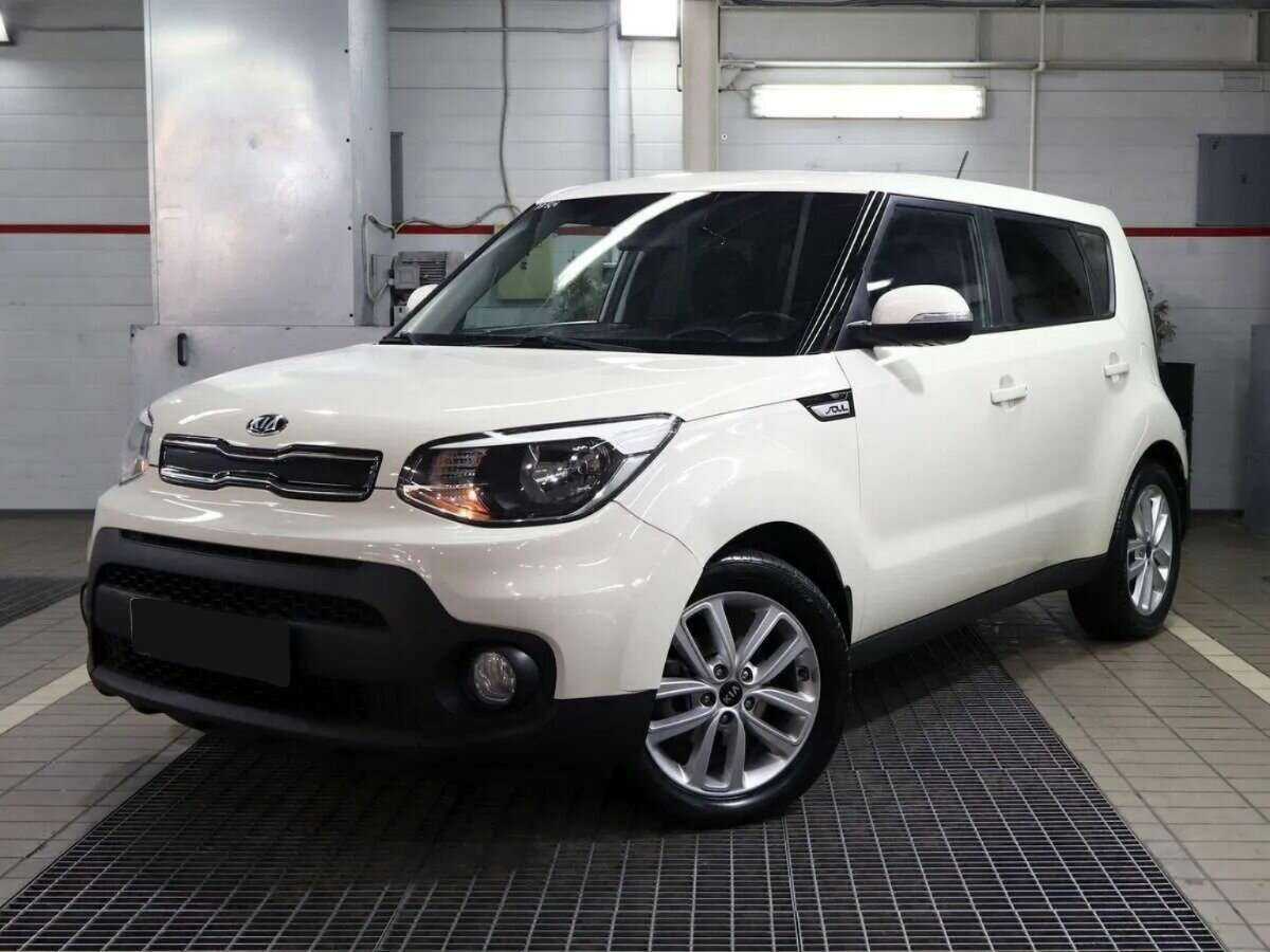 Kia Soul 2017 года с пробегом. Посмотреть фото