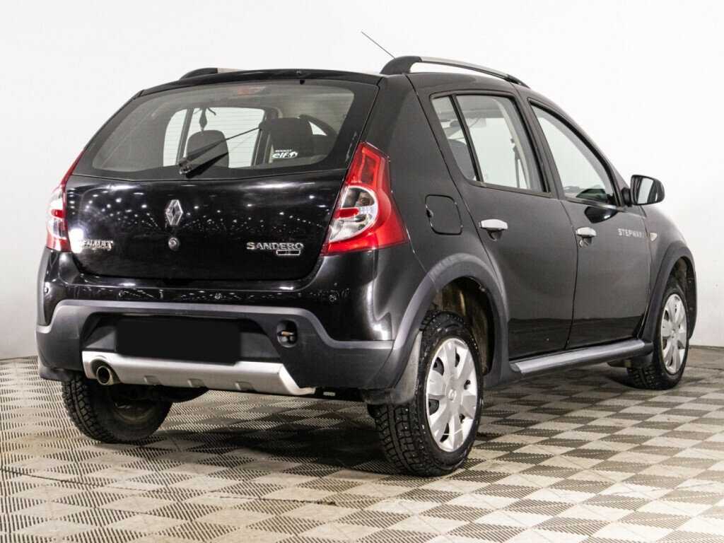 Renault Sandero 2013 года с пробегом. Фото: #4