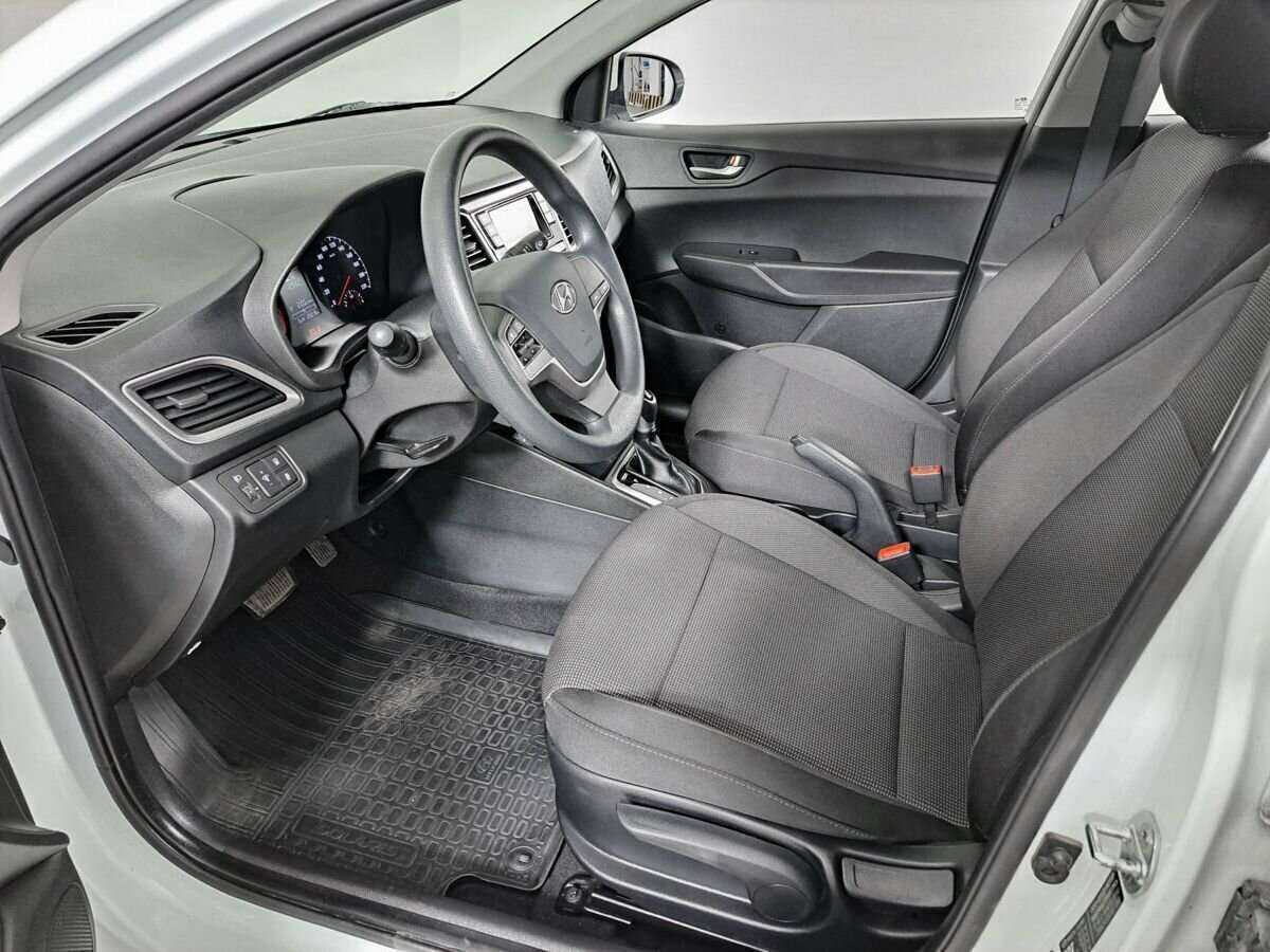 Hyundai Solaris 2018 года с пробегом. Фото: #14