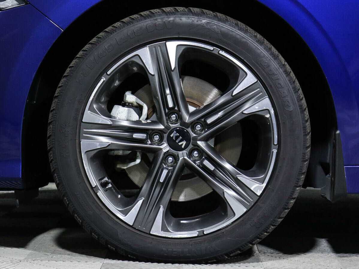 Kia K5 2021 года с пробегом. Фото: #12