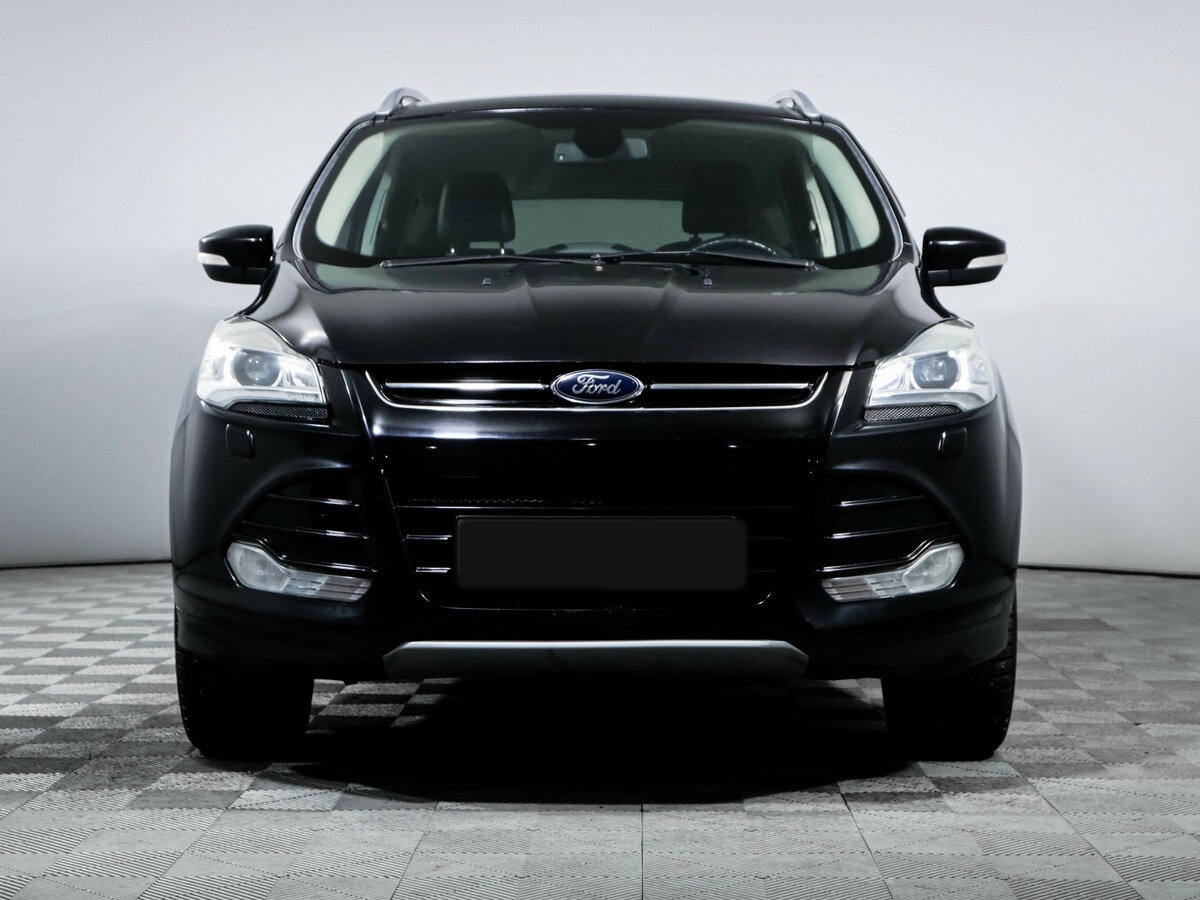 Ford Kuga 2013 года с пробегом. Фото: #1